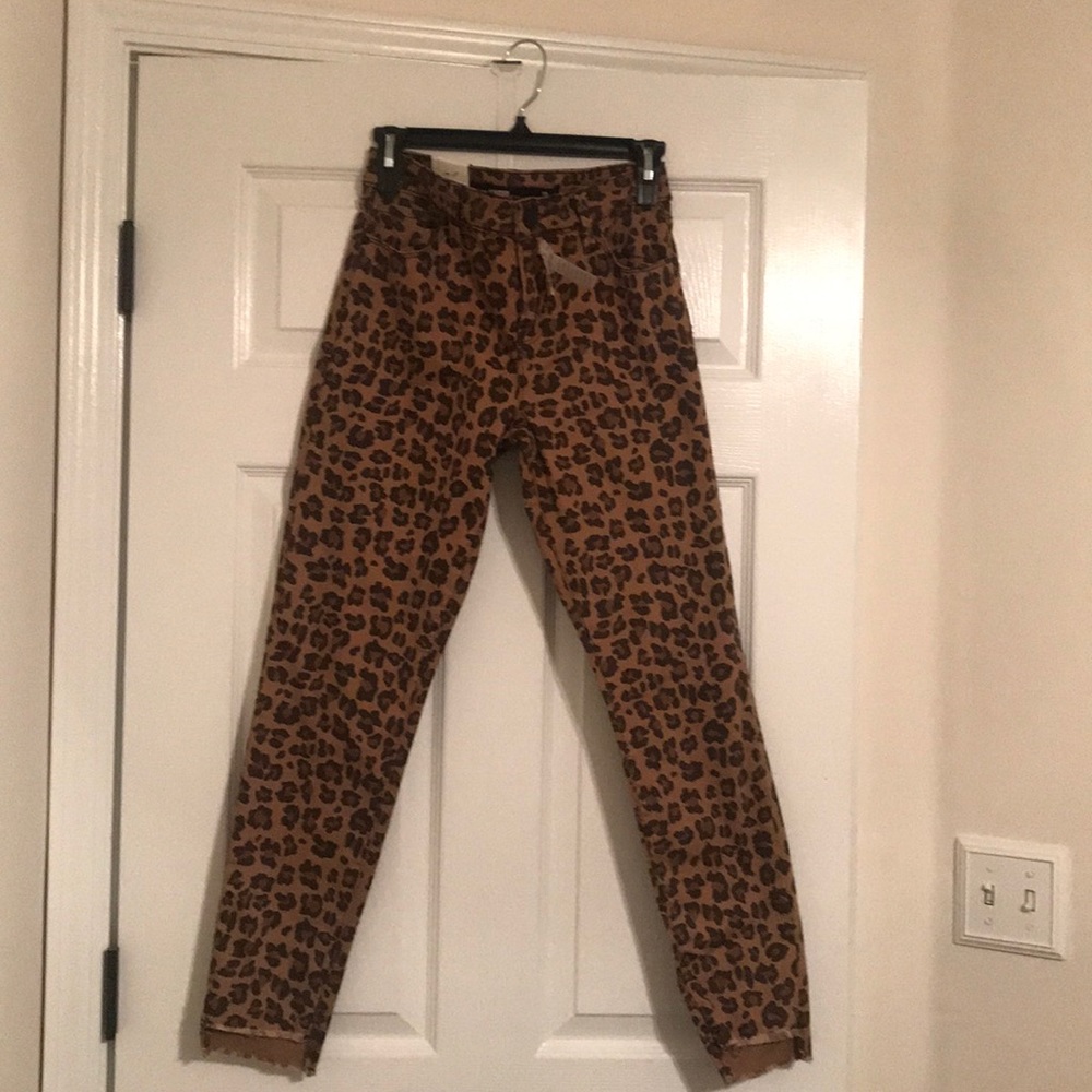 Francesca’s Cheetah Pants